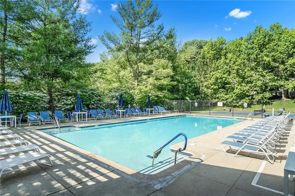 109 Woods End Road Chappaqua NY 10514