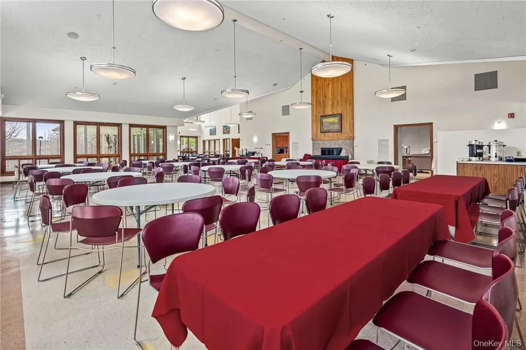 200 Cardinal Road Hyde Park NY 12538