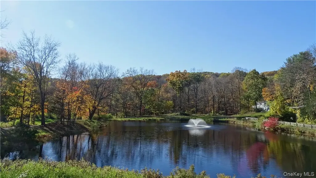 200 Cardinal Road Hyde Park NY 12538