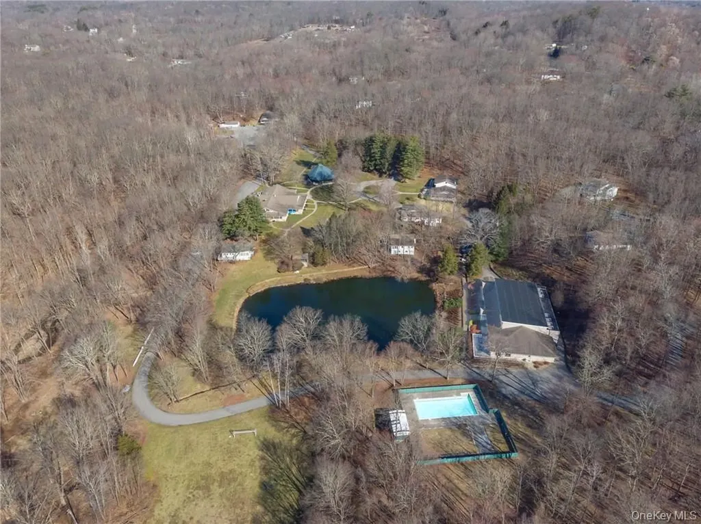 200 Cardinal Road Hyde Park NY 12538