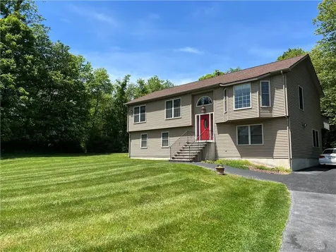 303 Diddell Road Poughkeepsie NY 12603