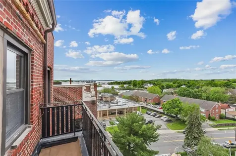 485 Pelham Road New Rochelle NY 10805