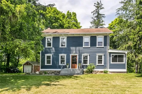 27 Hunns Lake Road Stanfordville NY 12581
