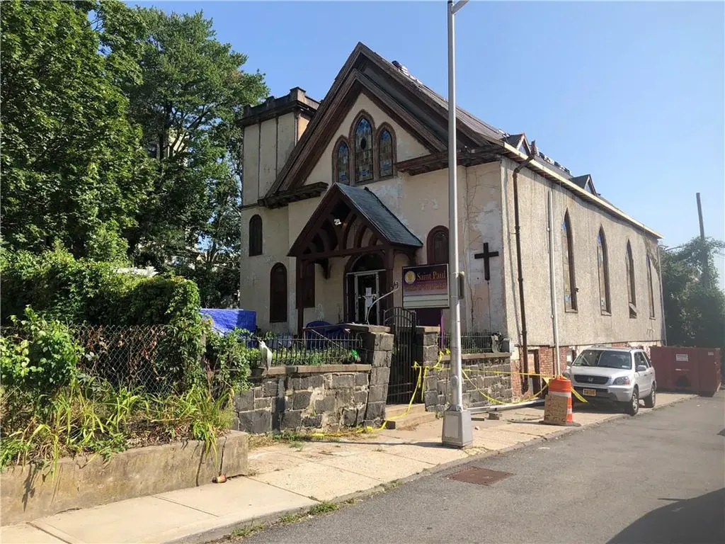 9 Ashburton Place Yonkers NY 10701