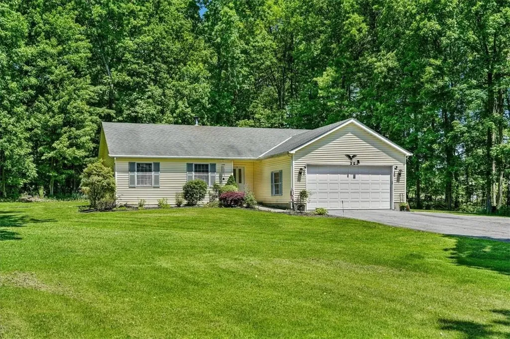 2041 Route 6 Middletown NY 10940