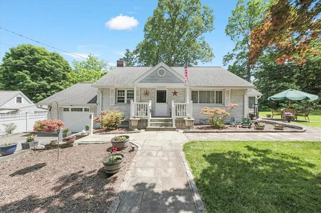 20 Grasslands Road Carmel NY 10512