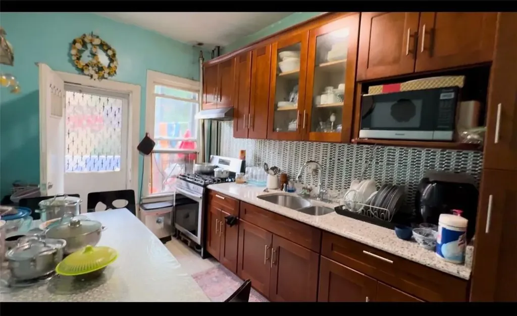 1309 Herschell Street Bronx NY 10461