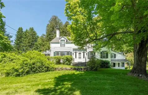 46 Phillips Road Hopewell Junction NY 12533