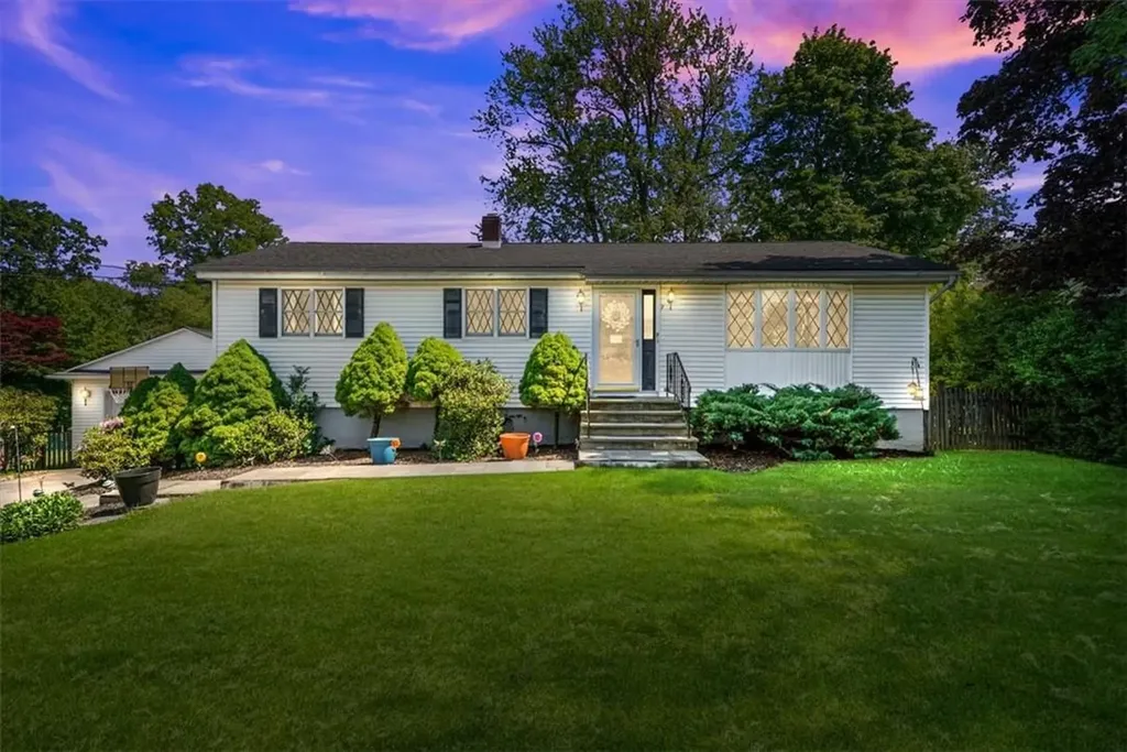 7 Maple Lane Monroe NY 10950