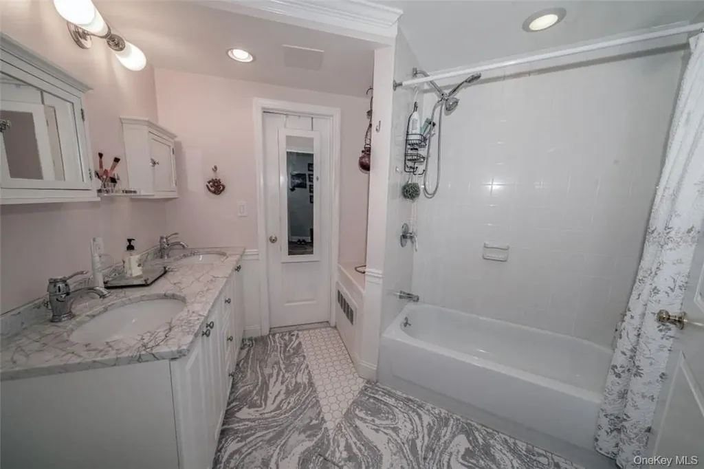 2501 Palisade Avenue Bronx NY 10463