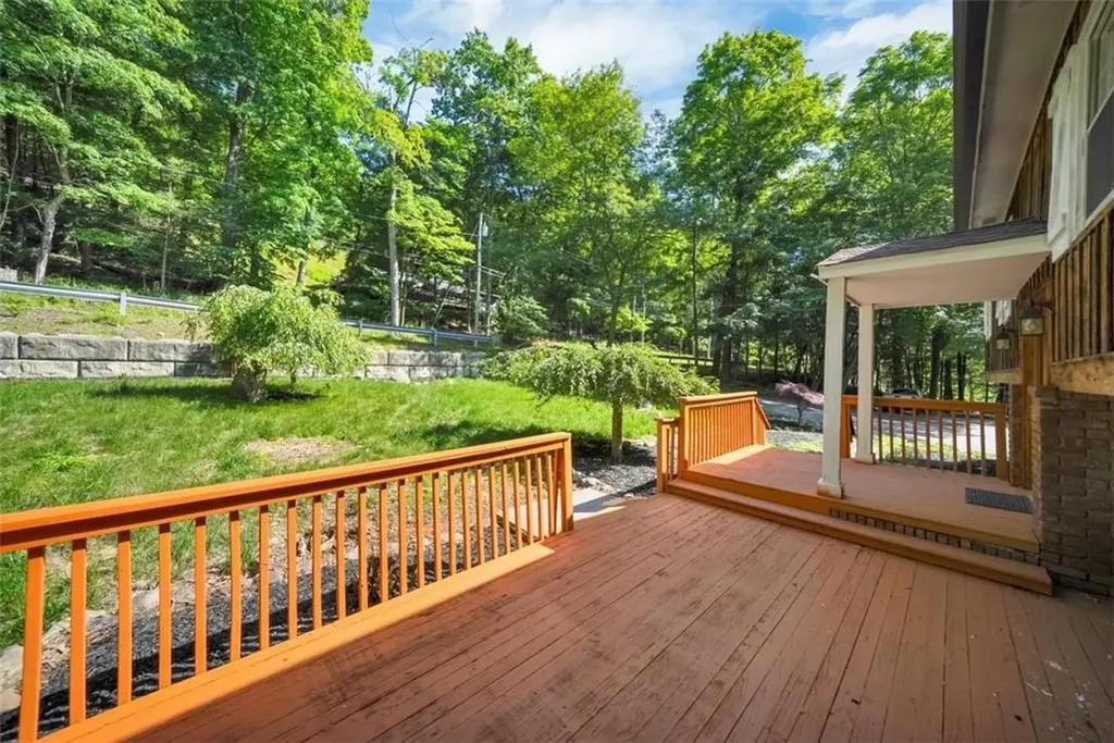 73 Dug Road Chester NY 10918