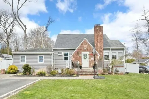 90 W Prospect Street Nanuet NY 10954