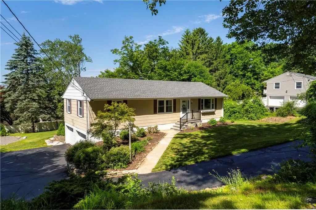 35 William Street Carmel NY 10512