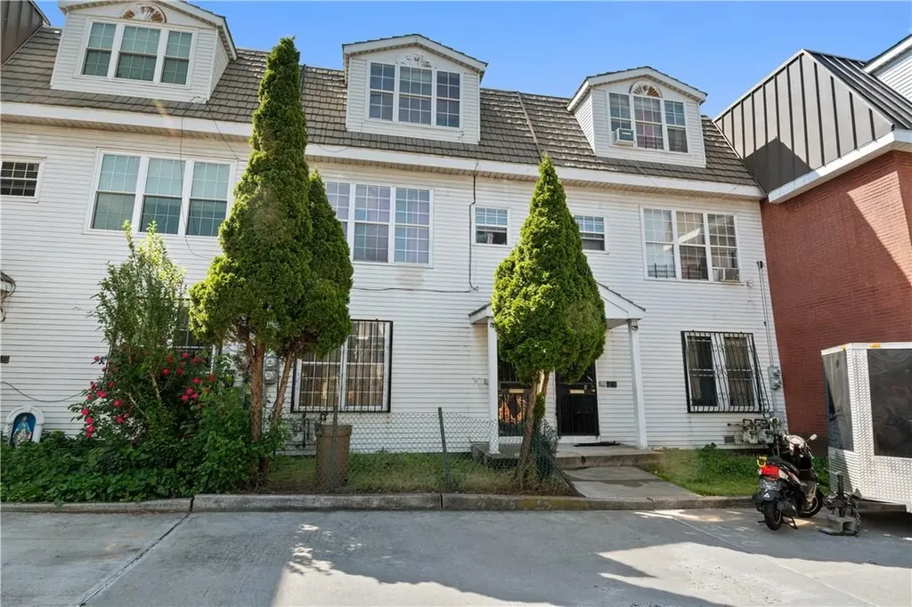 572 Fox Street Bronx NY 10455
