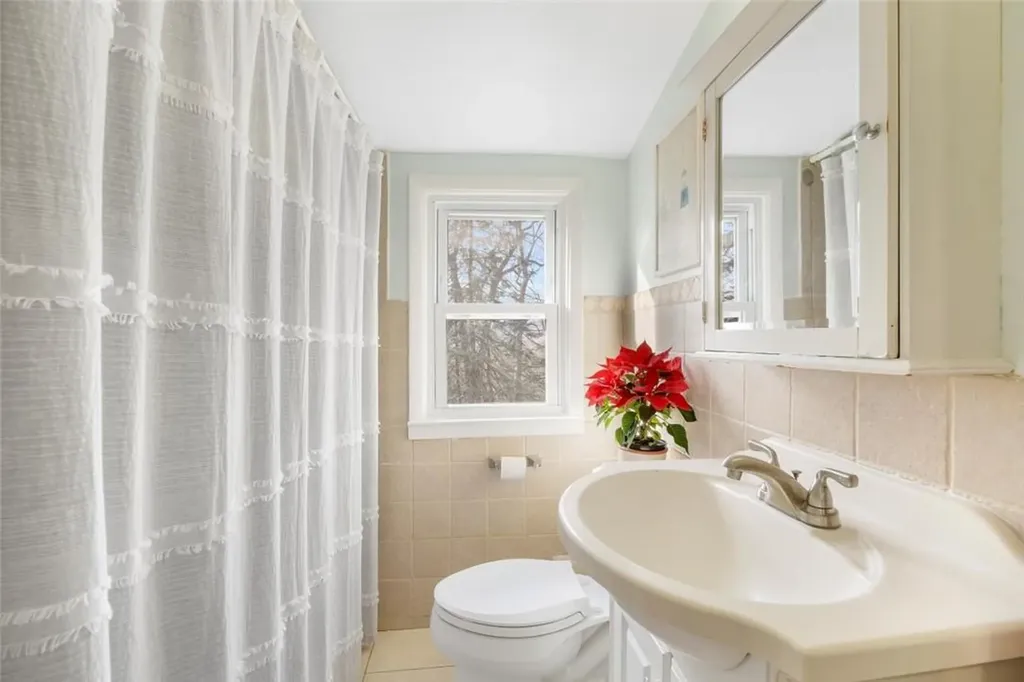 9 Durham Road White Plains NY 10607