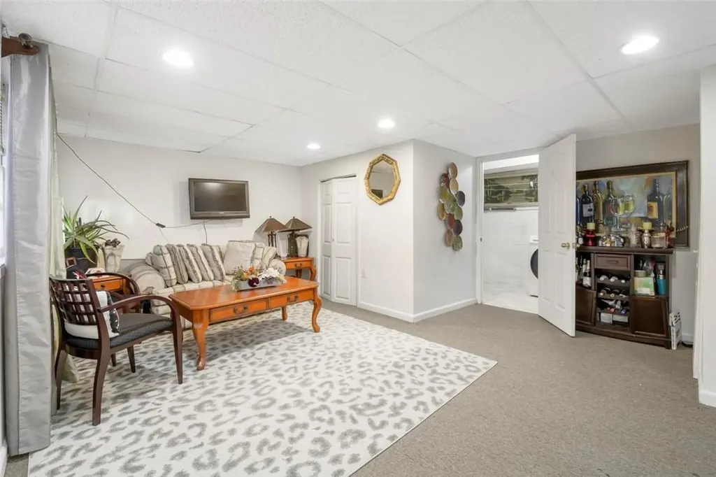 9 Durham Road White Plains NY 10607