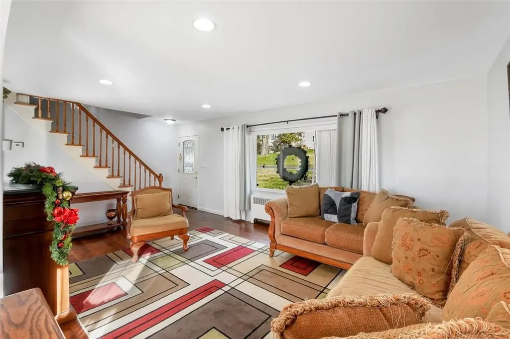9 Durham Road White Plains NY 10607
