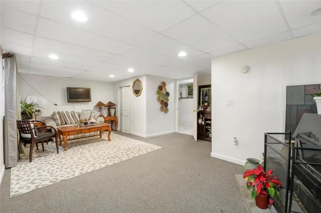 9 Durham Road White Plains NY 10607