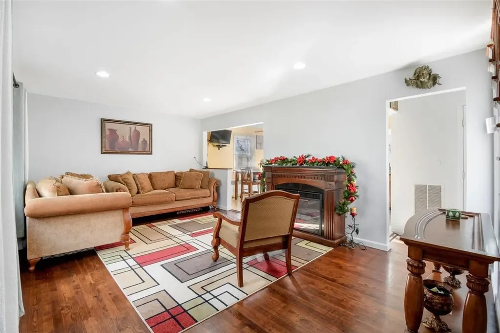 9 Durham Road White Plains NY 10607