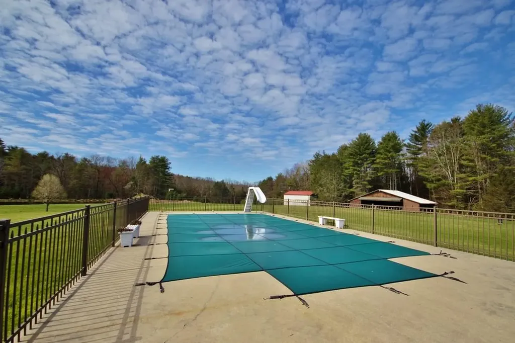239 Mitchell Pond Road E Cochecton NY 12726