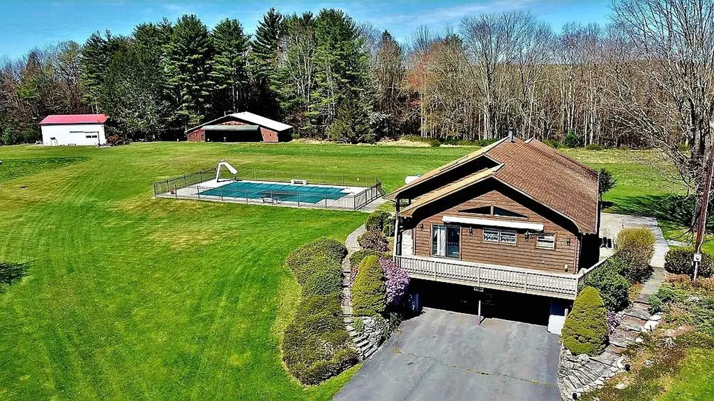 239 Mitchell Pond Road E Cochecton NY 12726
