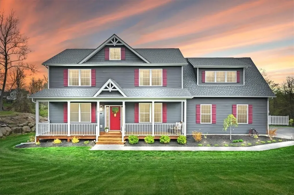 44 Joyce Way New Windsor NY 12553