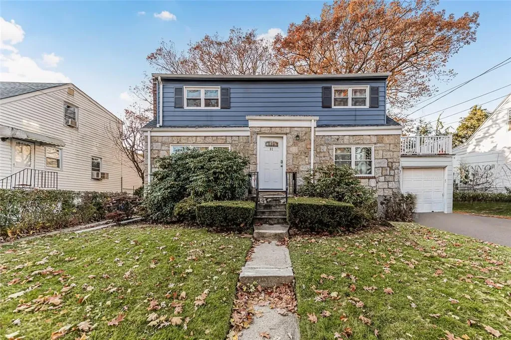 31 Maple Place Yonkers NY 10704