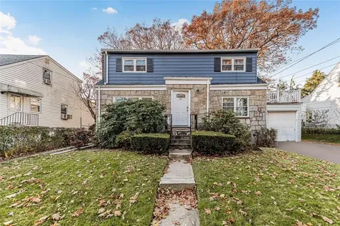 31 Maple Place Yonkers NY 10704