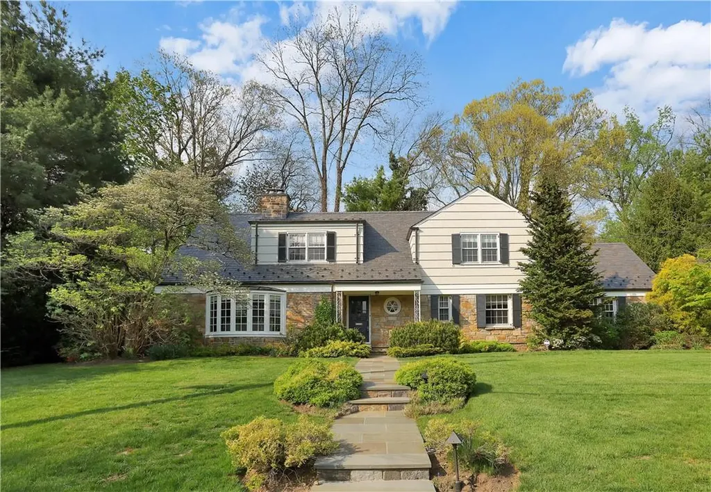 13 Olmsted Road Scarsdale NY 10583