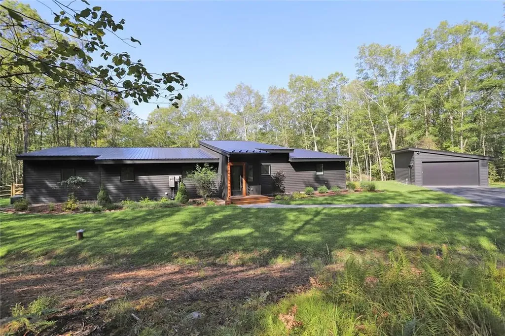 303 Cushetunk Drive Cochecton NY 12726