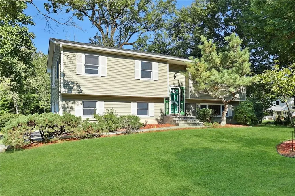 100 Renee Lane Bardonia NY 10954