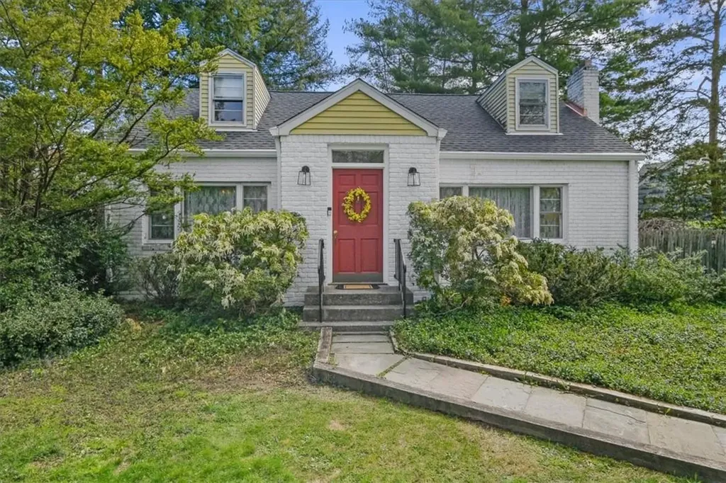 30 Alda Drive Poughkeepsie NY 12603