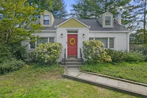 30 Alda Drive Poughkeepsie NY 12603