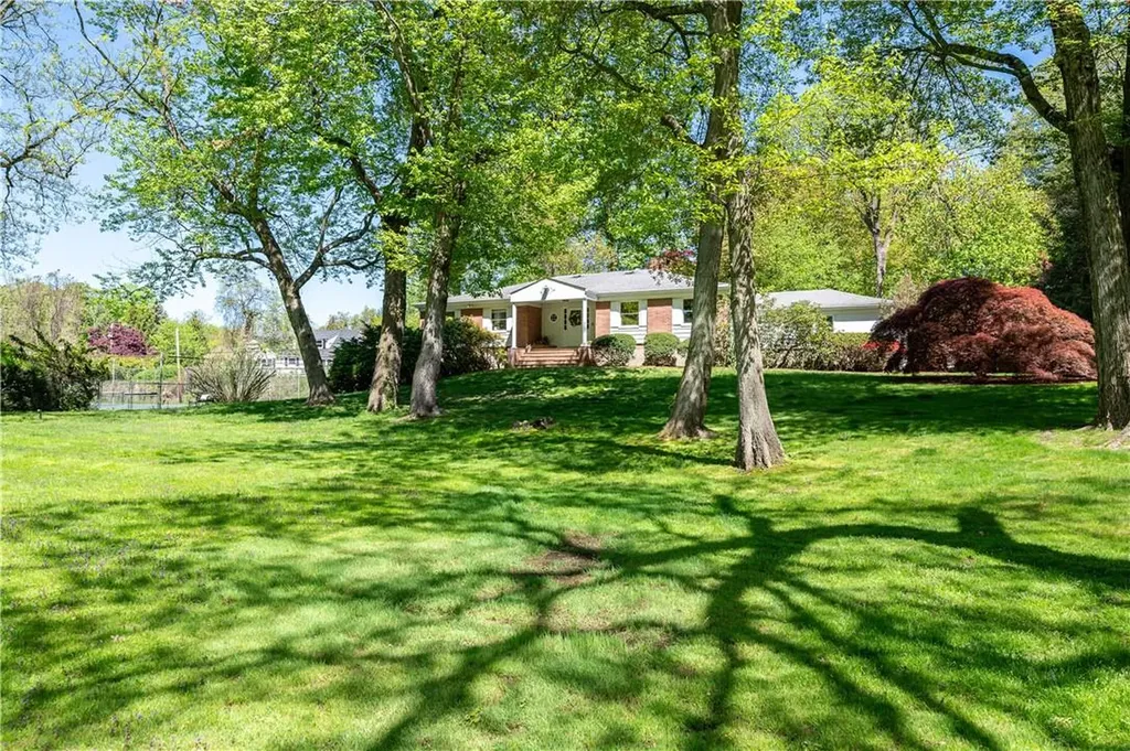11 Hawthorne Way Hartsdale NY 10530