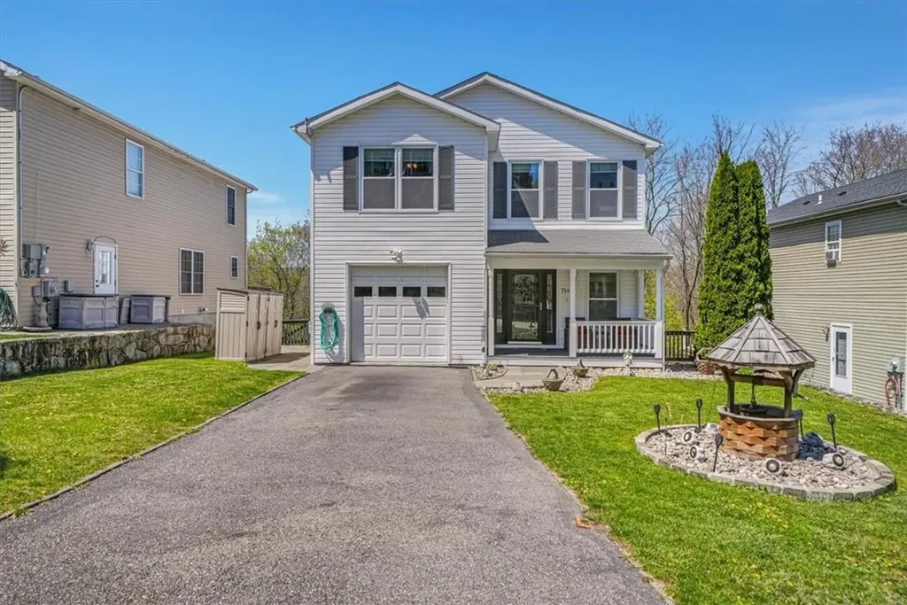 714 Kossuth Place Peekskill NY 10566