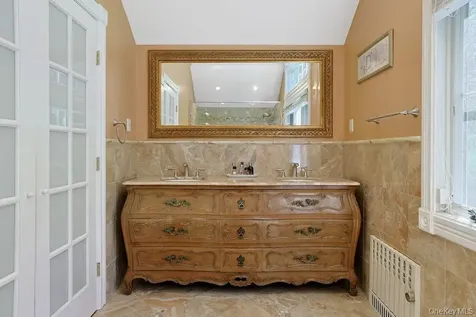 97 Underhill Road Scarsdale NY 10583