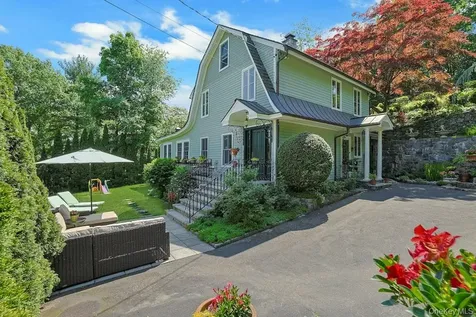 97 Underhill Road Scarsdale NY 10583