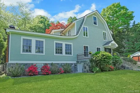 97 Underhill Road Scarsdale NY 10583