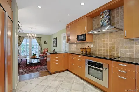 97 Underhill Road Scarsdale NY 10583