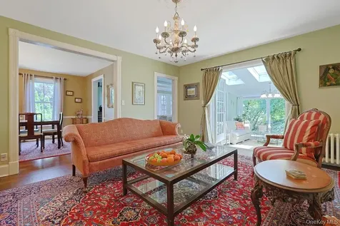 97 Underhill Road Scarsdale NY 10583