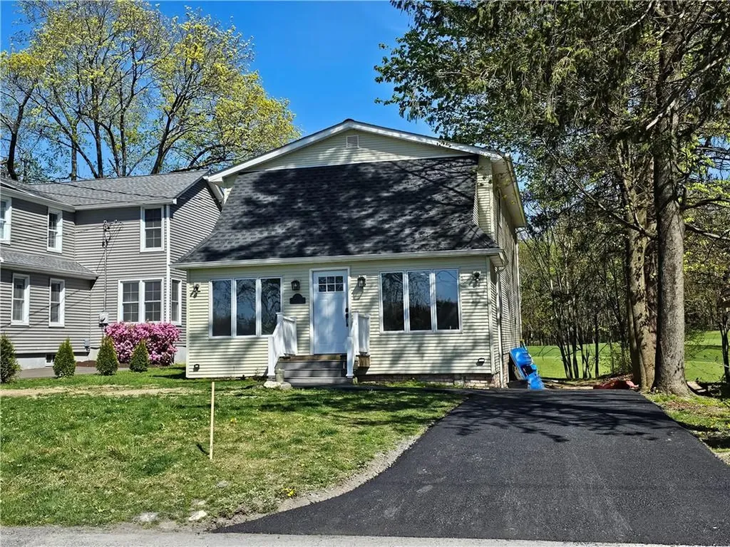273 East Drive Walden NY 12586