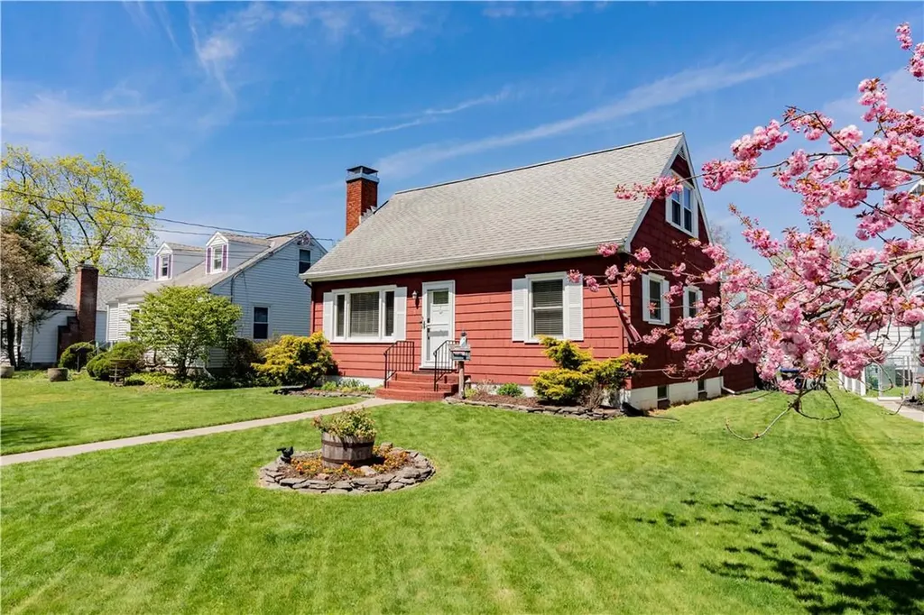 7 Arnold Boulevard Poughkeepsie NY 12603