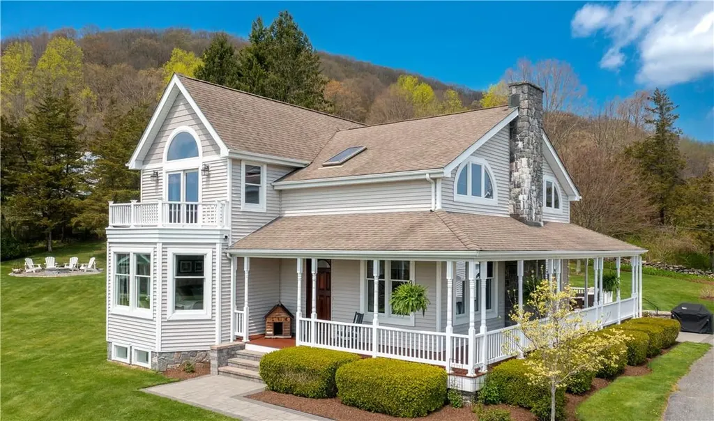 39 Overlook Drive Pawling NY 12564