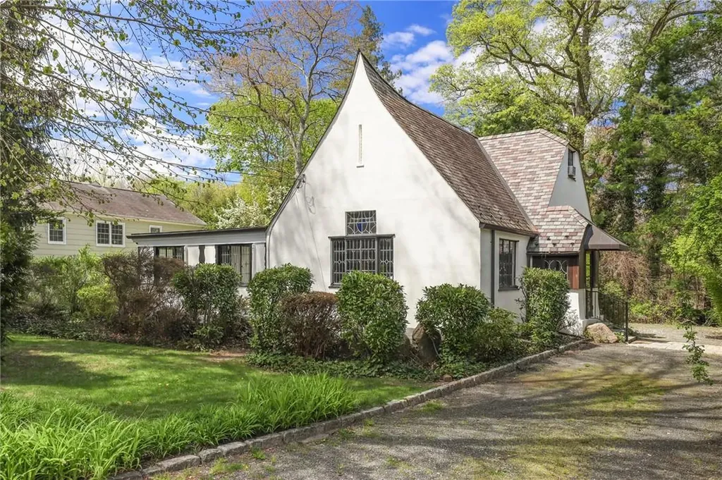 12 Secor Road Scarsdale NY 10583