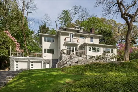 12 Parkway Drive Dobbs Ferry NY 10522