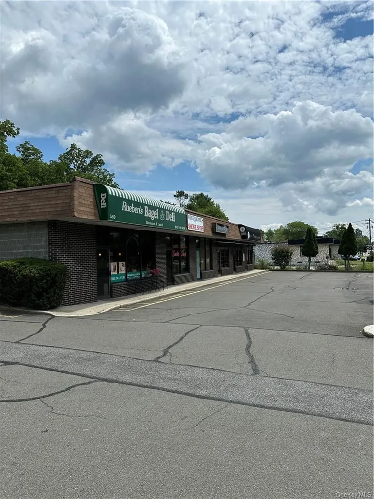 589 Route 303 Blauvelt NY 10913