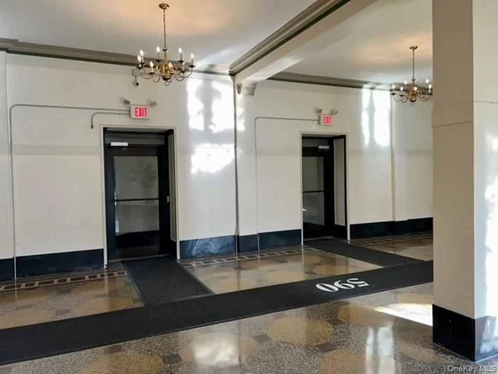 590 E Third Street Mount Vernon NY 10553