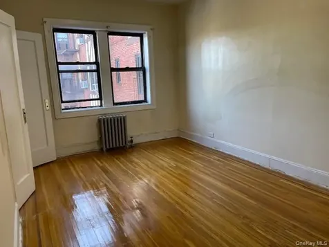 590 E Third Street Mount Vernon NY 10553