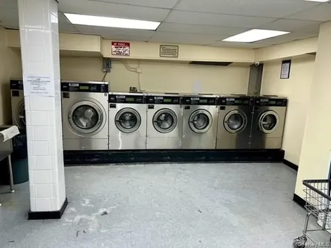 590 E Third Street Mount Vernon NY 10553