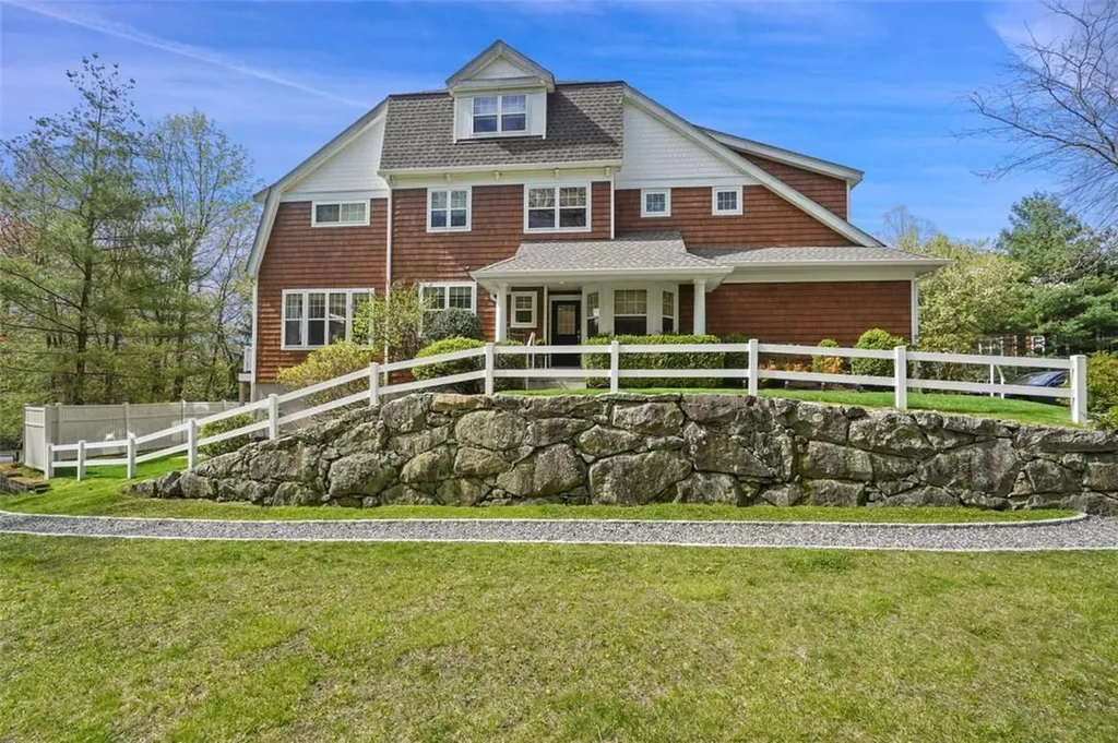 64 Trailhead Lane Tarrytown NY 10591